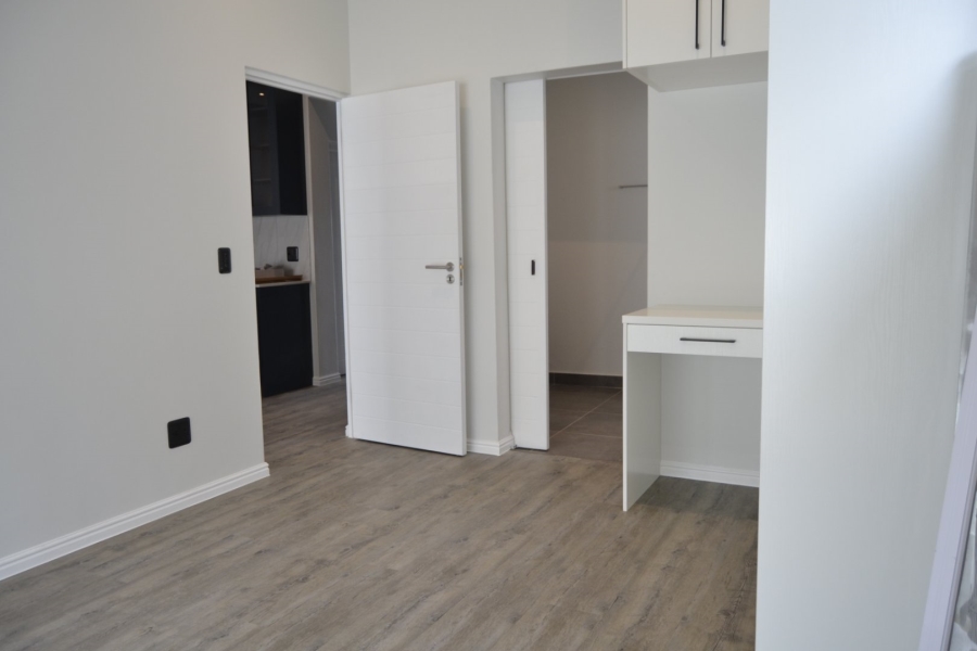 3 Bedroom Property for Sale in Somerset Lakes Western Cape